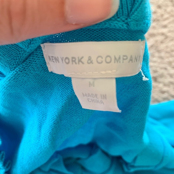 Turquoise sweater - Picture 2 of 4